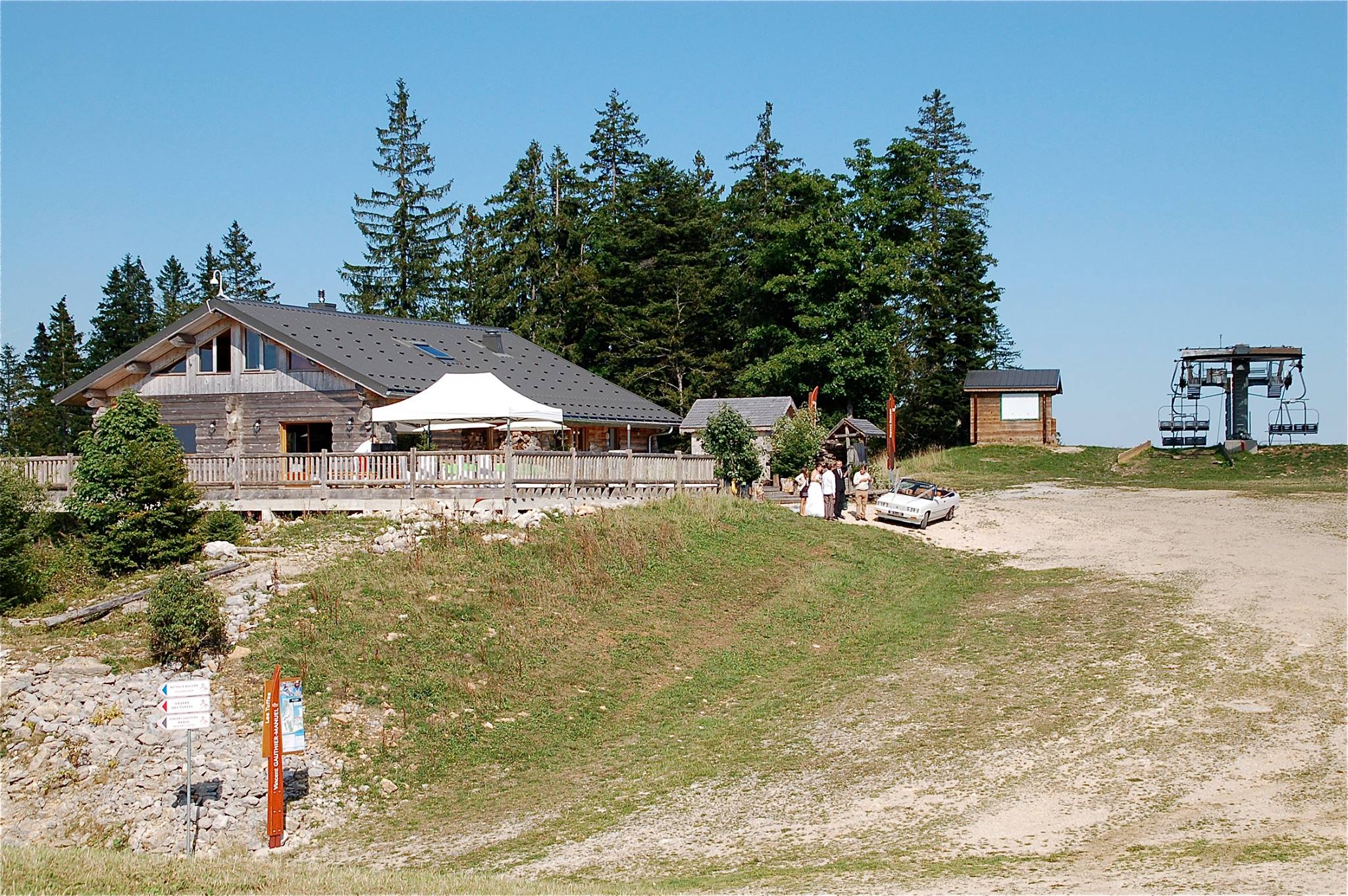  <br />
Restaurant le Poyet en haut des pistes des Rousses
